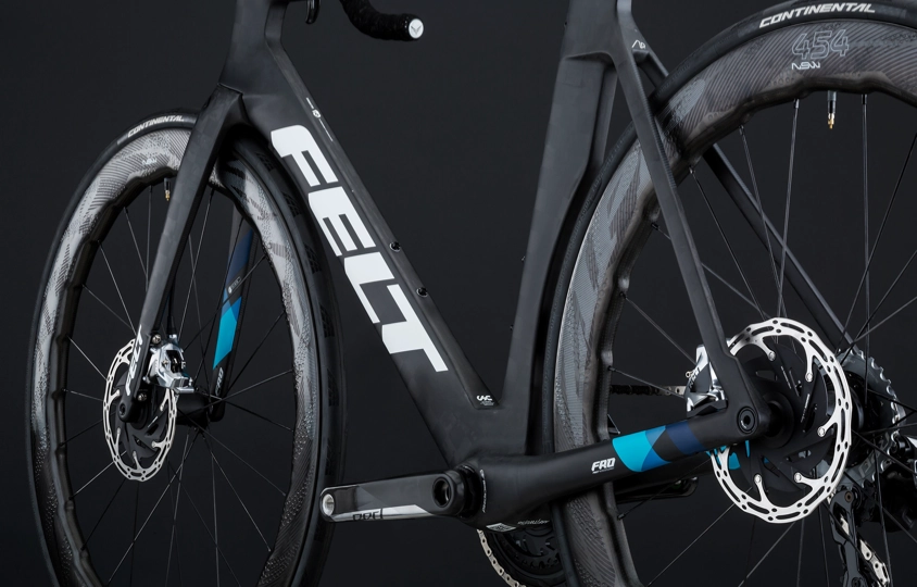 Дополнительный блок ДИСКОВЫЕ ТОРМОЗА И СКВОЗНЫЕ ОСИ